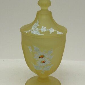 Westmoreland Glass Yellow Mist hp DAISIES COLONIAL Footed Candy Dish with Lid